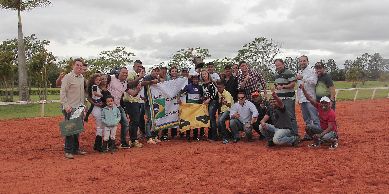 MUST GO REASON SA  LEVA O TROFEU CAMPEÃO DOS CAMPEÕES 2016
